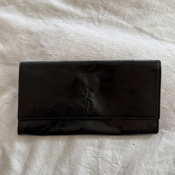 Saint Laurent Handbags - YSL - Saint Laurent Bella de Jour patent leather clutch